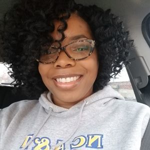 Meet your Posher, Talya